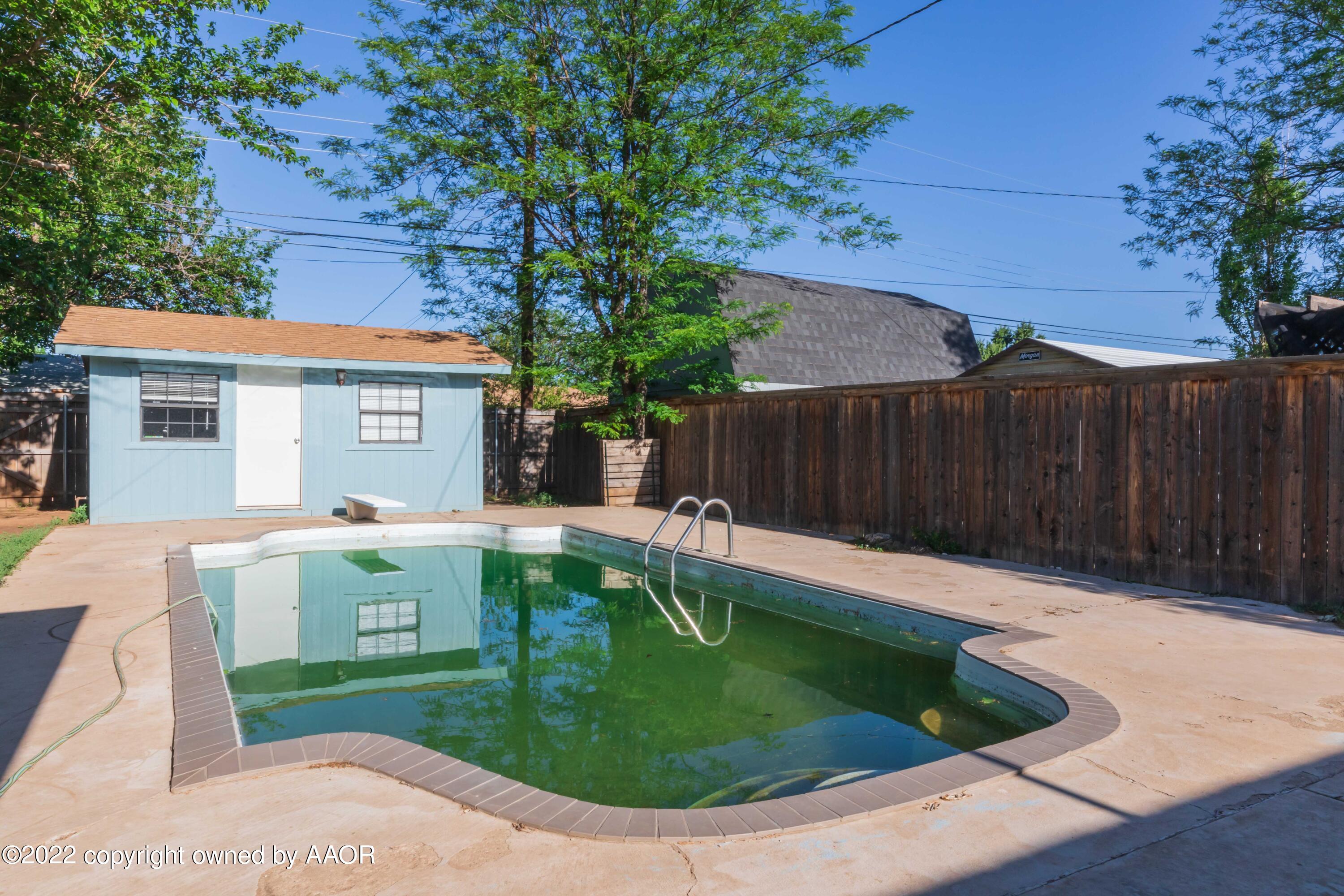2902 Browning Street Amarillo, TX 79103 - Photo 32 of 36 BACKYARD VIEW 1