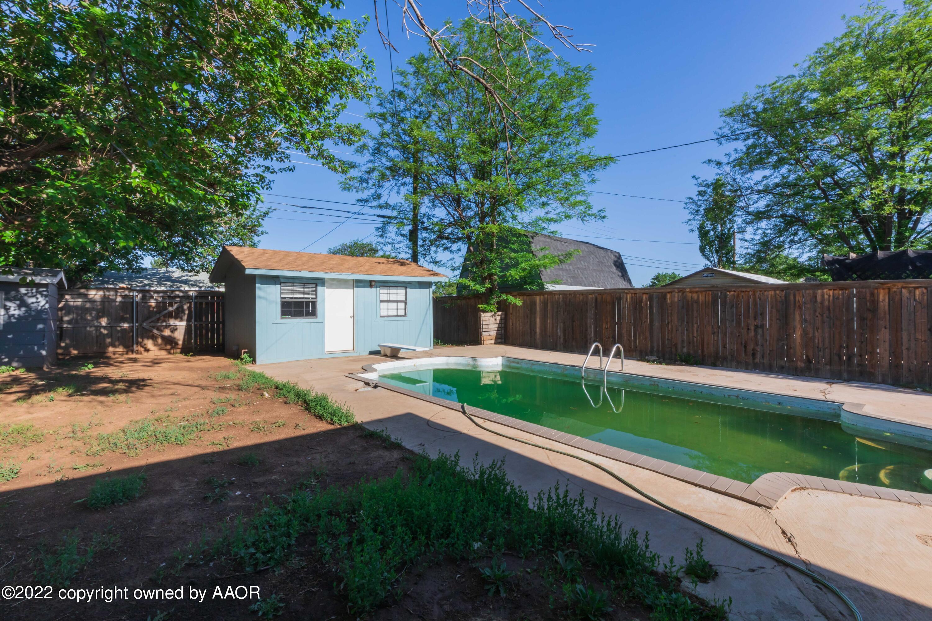 2902 Browning Street Amarillo, TX 79103 - Photo 35 of 36 BACKYARD VIEW 4