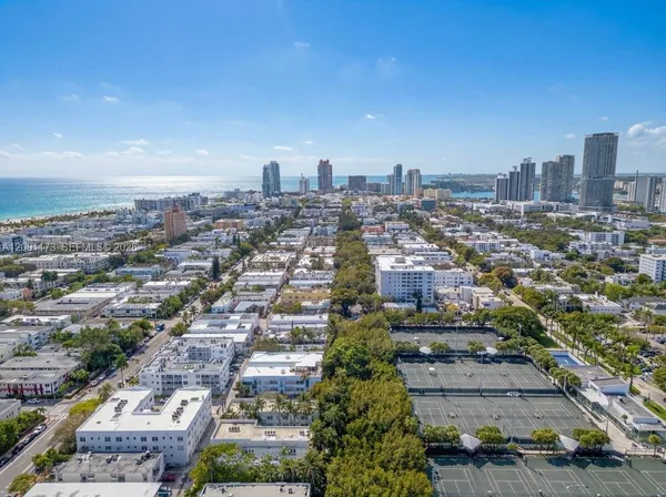 $415,000 | 1205 Meridian Avenue, Unit 3, Miami Beach, FL 33139