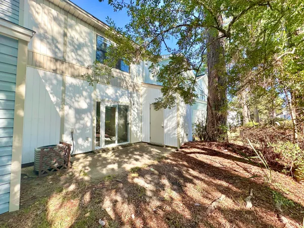 $225,000 | 223 Oxford Court, Mary Esther, FL 32569