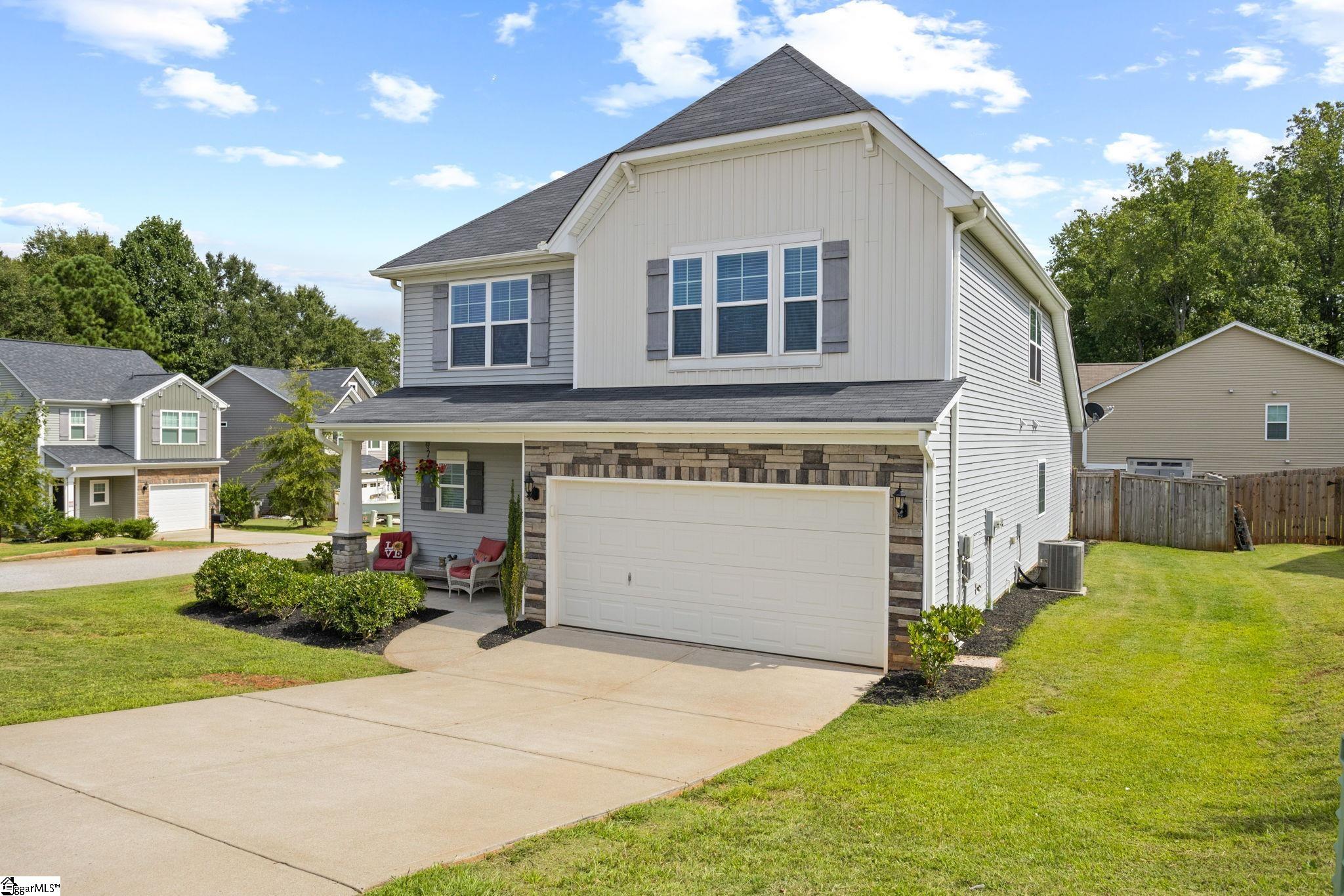 603 Patagonia Court Inman, SC 29349 - Photo 4 of 36 Gallery Image 4