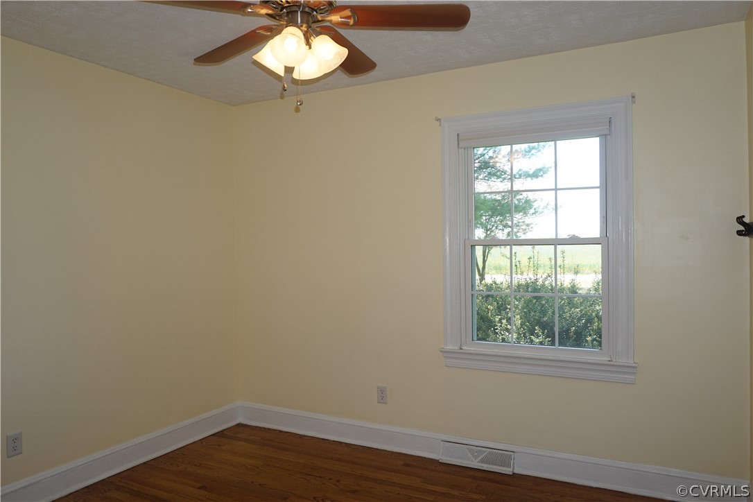 17322 Old Ridge Road Montpelier, VA 23192 - Photo 17 of 50 an empty room with a window