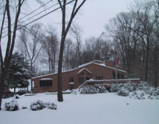 327 River Road South Hadley, MA 01075 - Photo 1 of 1 Gallery Image 1