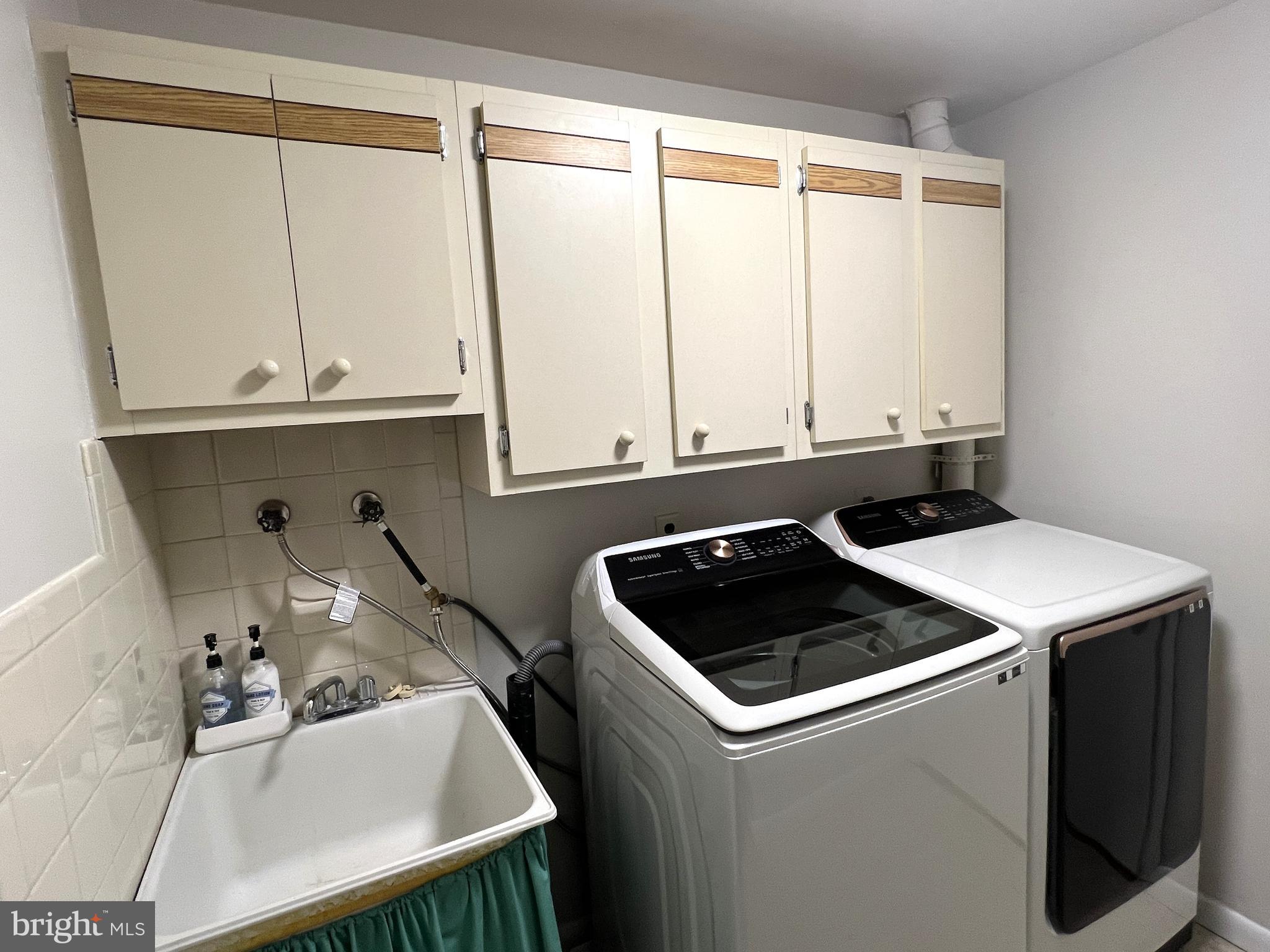 3 Glenamoy Road, Unit 202 Lutherville-Timonium, MD 21093 - Photo 7 of 9