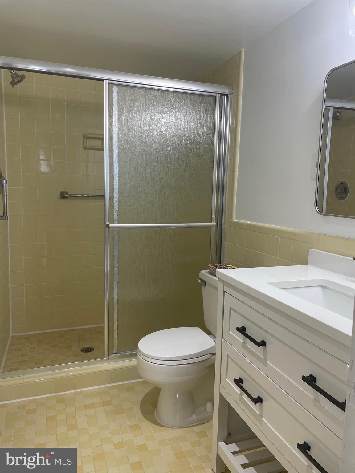 5101 River Road, Unit 1106 Bethesda, MD 20816 - Photo 19 of 41