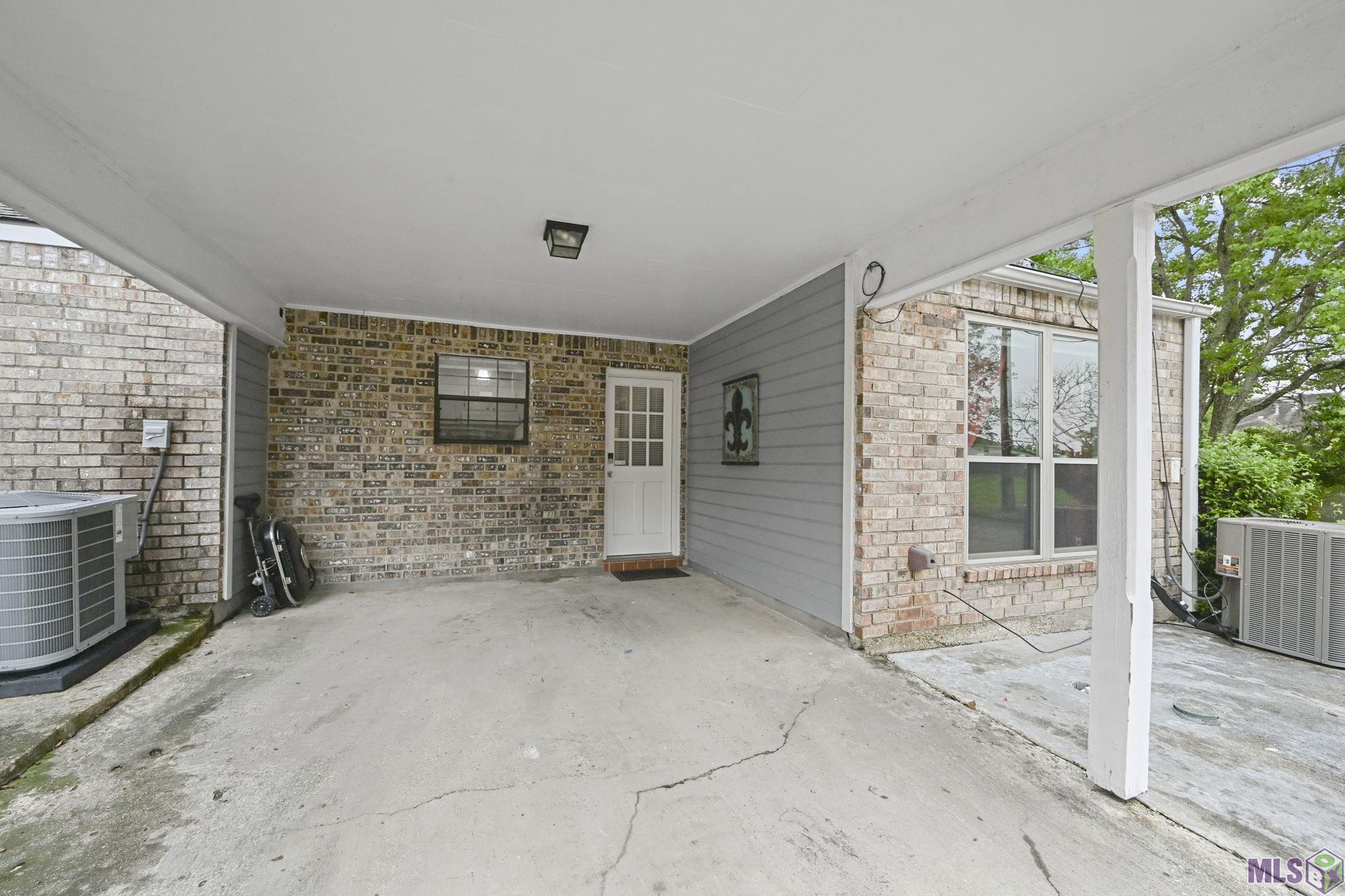 9320 Jefferson Highway Baton Rouge, LA 70809 - Photo 16 of 18