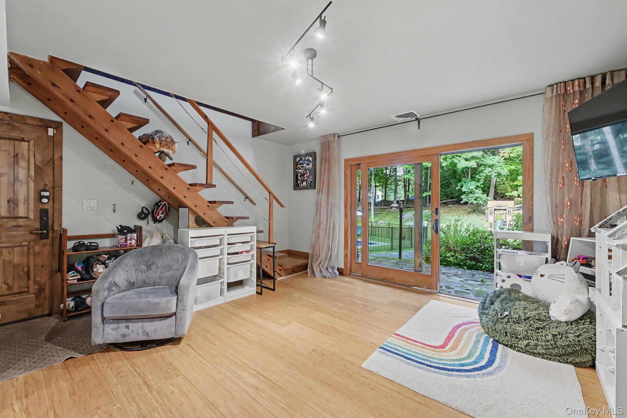 380 Long Ridge Road Pound Ridge, NY 10576 - Photo 20 of 46 Gallery Image 20