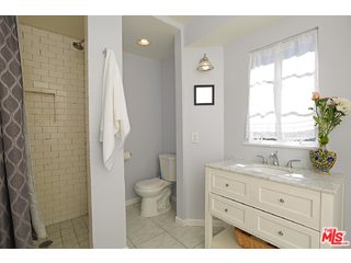3617 Homeway Drive View Park, CA 90008 - Photo 24 of 35