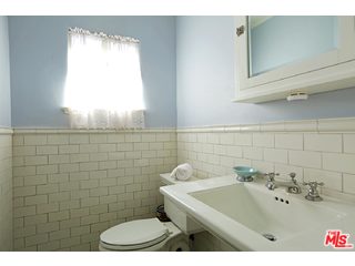 3617 Homeway Drive View Park, CA 90008 - Photo 5 of 35