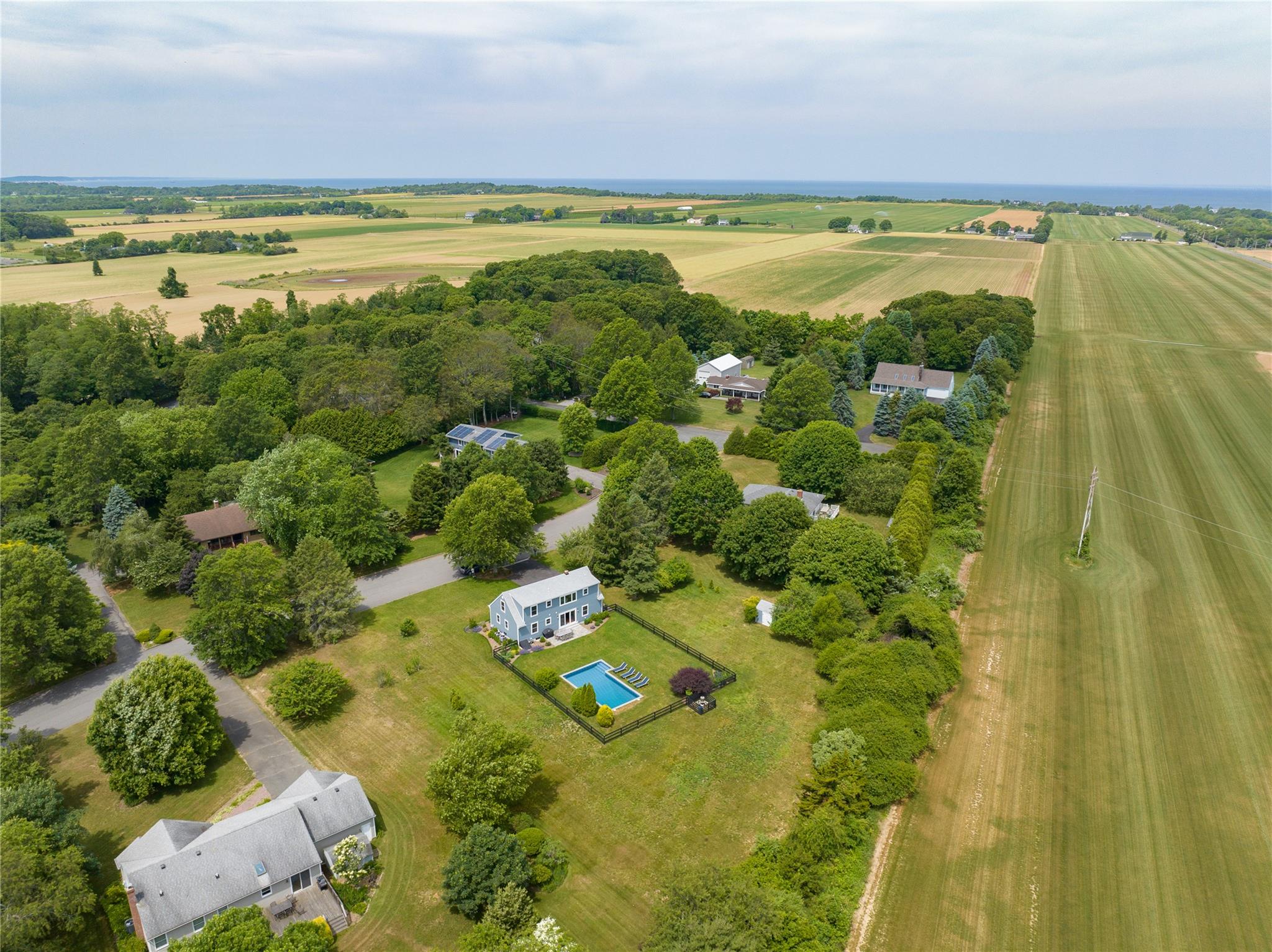 1030 Horseshoe Drive Cutchogue, NY 11935 - Photo 2 of 19 a view of an ocean and beach