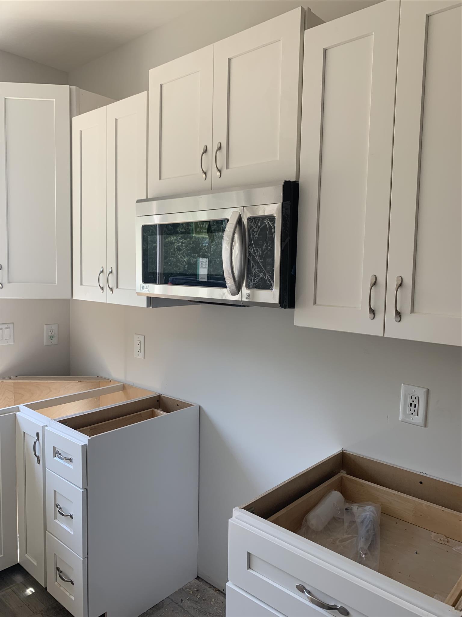 435 Darnell-Mealer Road Lewisburg, TN 37091 - Photo 4 of 7 All new Stainless LG appliance package including refrigerator