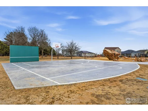 a view of outdoor space