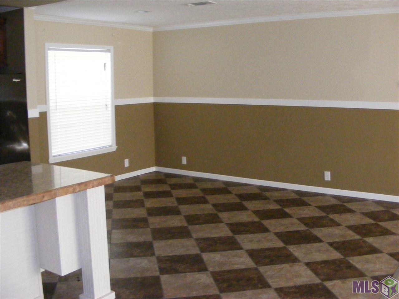 350 Dennis Lee Road Denham Springs, LA 70706 - Photo 4 of 15 Gallery Image 4