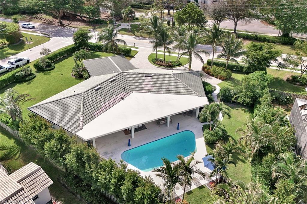 5050 Crayton Road Naples, FL 34103 - Photo 34 of 41 Drone / aerial view