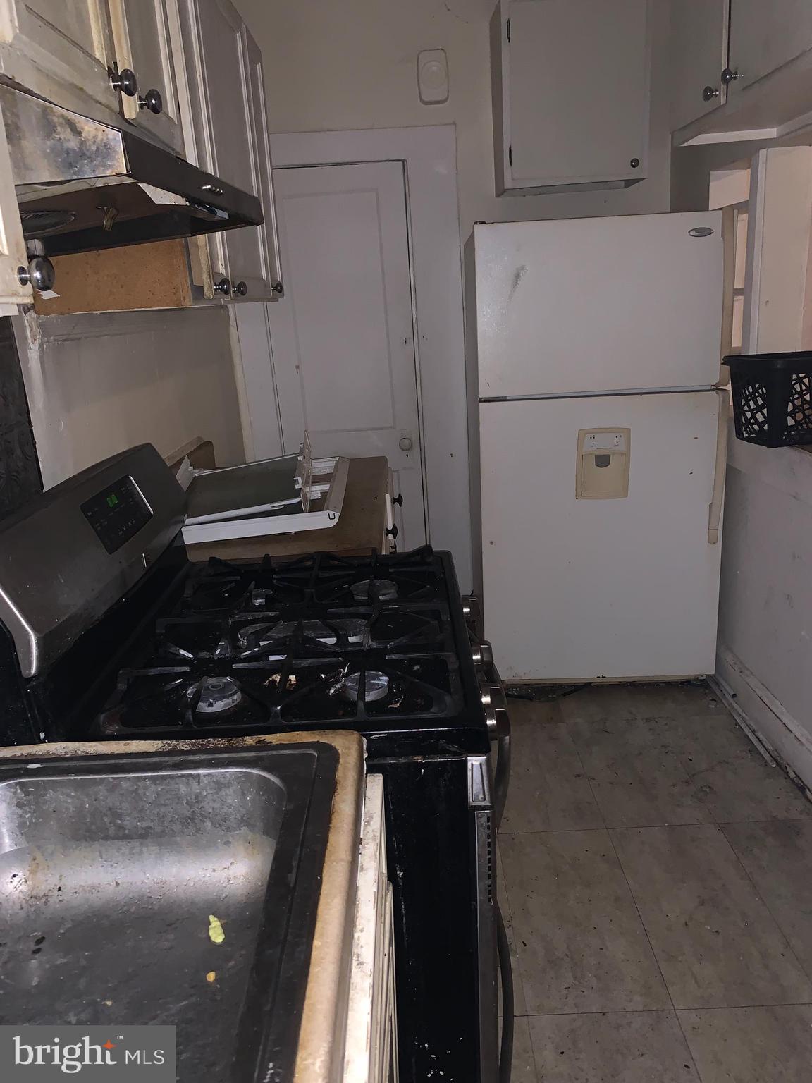 3009 Ridgewood Avenue Baltimore, MD 21215 - Photo 12 of 15