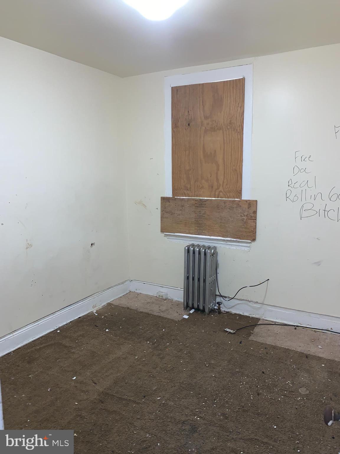3009 Ridgewood Avenue Baltimore, MD 21215 - Photo 6 of 15