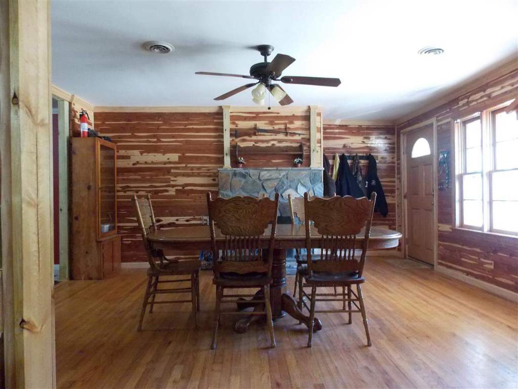 1446 Barnes Station Road Iva, SC 29655 - Photo 14 of 34