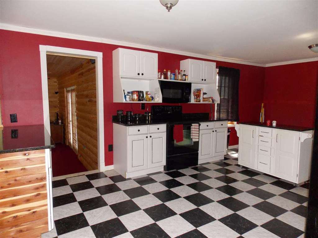 1446 Barnes Station Road Iva, SC 29655 - Photo 18 of 34