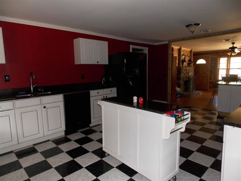 1446 Barnes Station Road Iva, SC 29655 - Photo 19 of 34