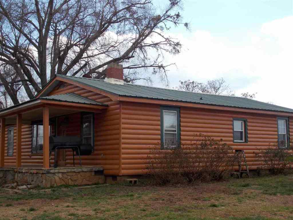 1446 Barnes Station Road Iva, SC 29655 - Photo 2 of 34
