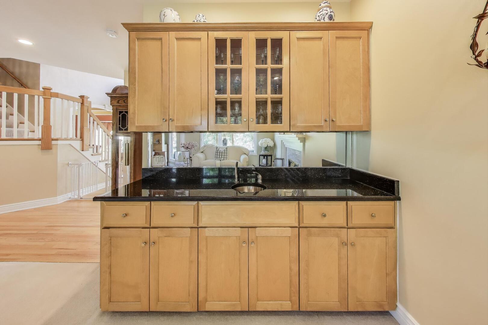 20812 North Swansway Deer Park, IL 60010 - Photo 17 of 55 Gallery Image 17