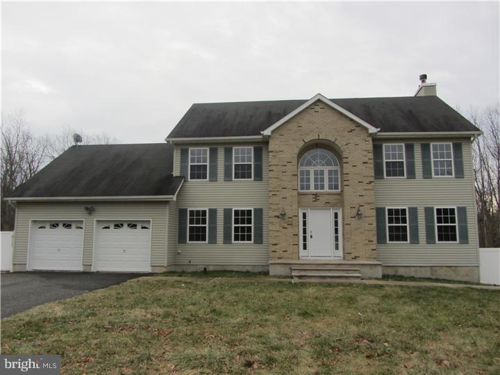 390 Pfister Road Jackson, NJ 08527 - Photo 1 of 19 Exterior Front