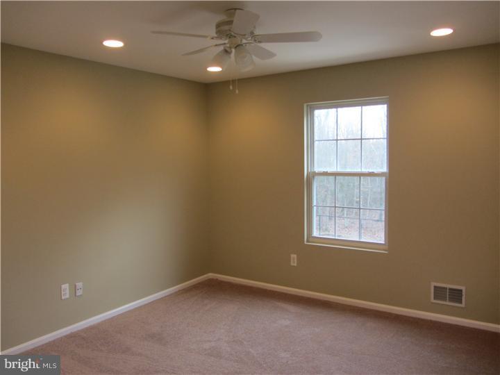 390 Pfister Road Jackson, NJ 08527 - Photo 11 of 19 Bedroom 2
