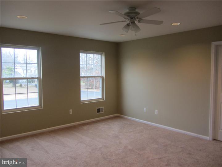 390 Pfister Road Jackson, NJ 08527 - Photo 9 of 19 Master Bedroom