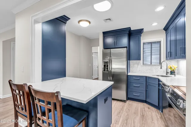 $460,000 | 22 Claremont Court, Red Bank, NJ 07701