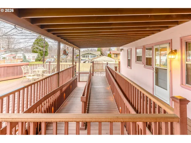 $600,000 | 226 South 16th Avenue, Yakima, WA 98902