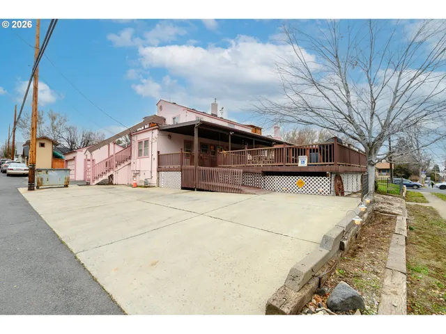 $600,000 | 226 South 16th Avenue, Yakima, WA 98902