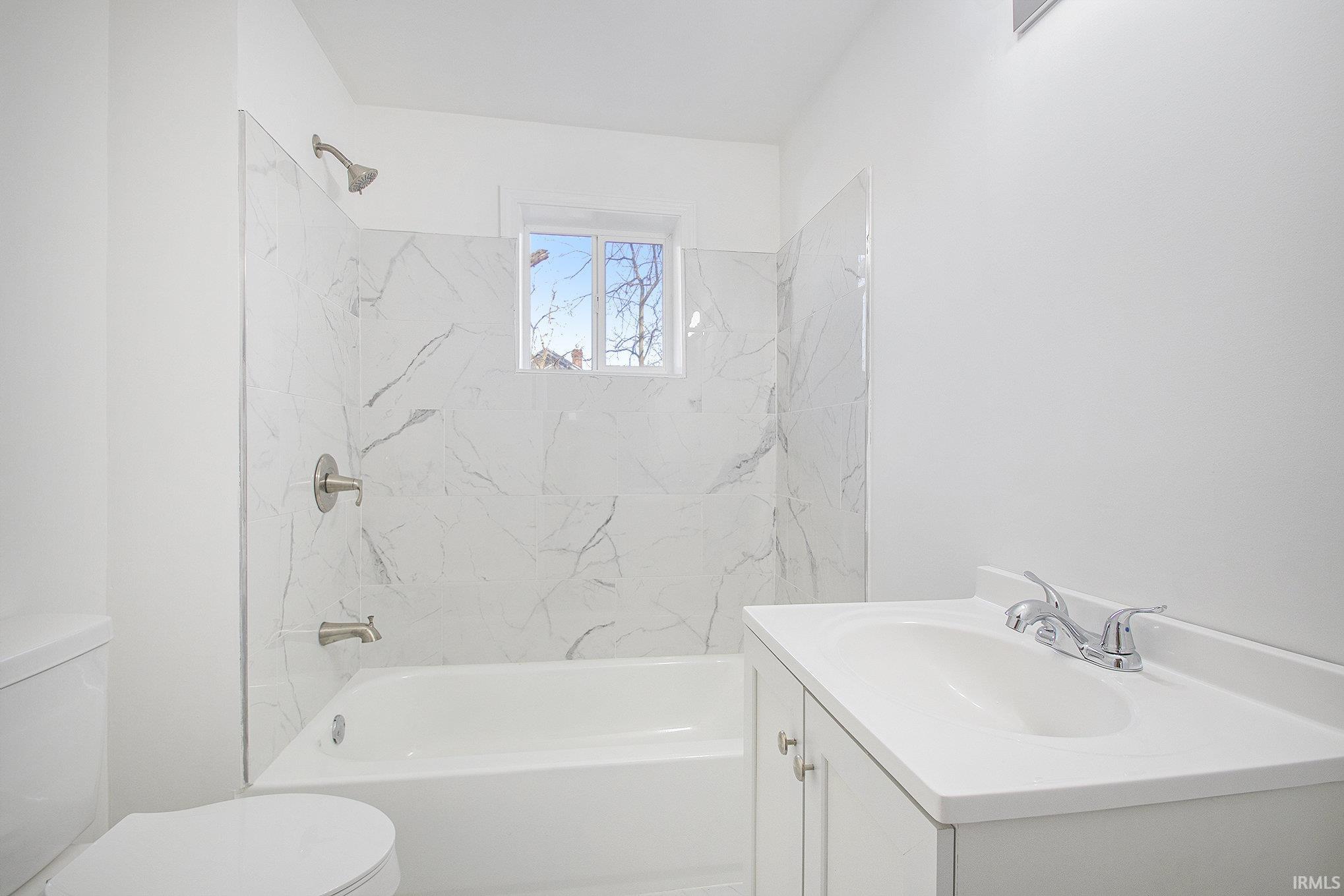 55328 Moss Road South Bend, IN 46628 - Photo 8 of 19 Gallery Image 8