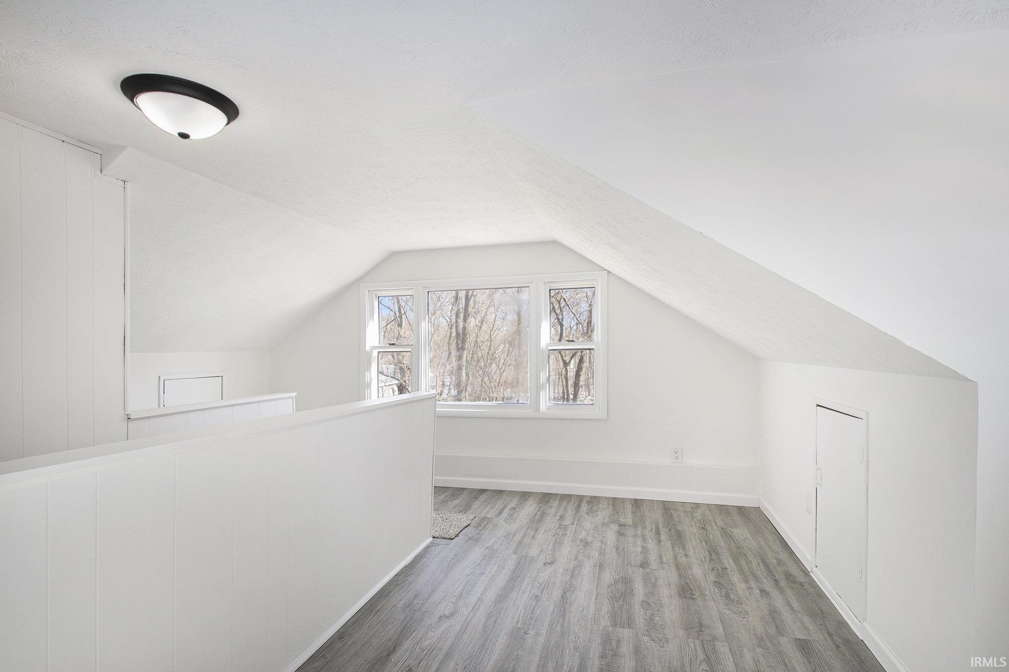 55328 Moss Road South Bend, IN 46628 - Photo 9 of 19 Gallery Image 9