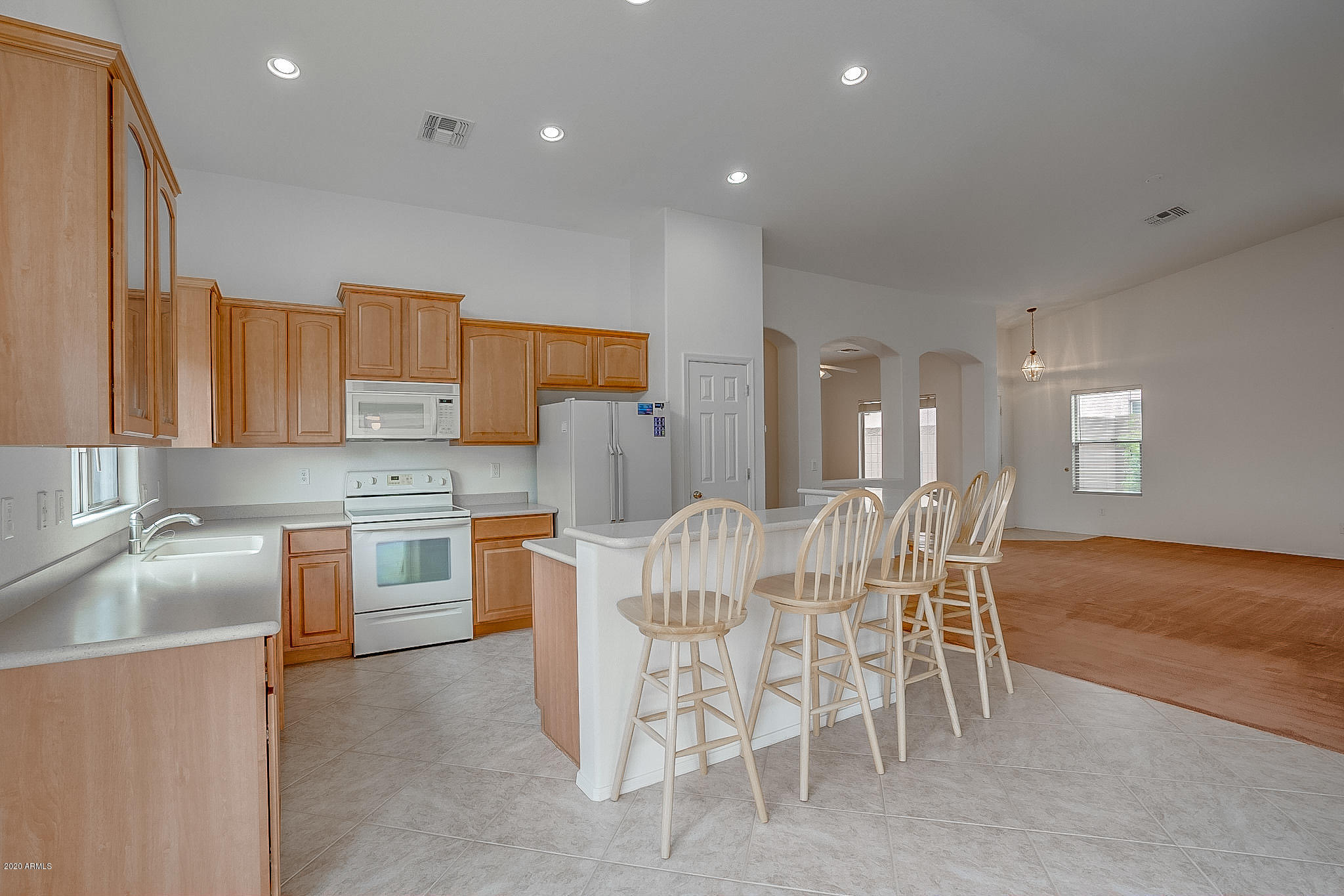 14654 West Hearn Road Surprise, AZ 85379 - Photo 16 of 49 Hearn-15