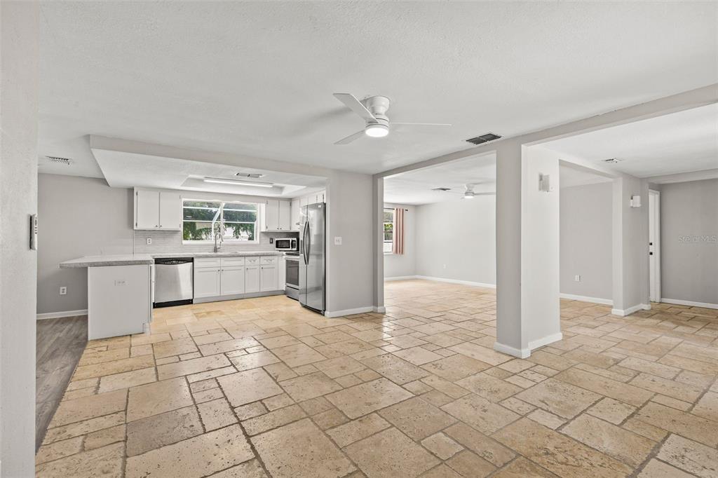 10116 Vancouver Road Spring Hill, FL 34608 - Photo 12 of 51
