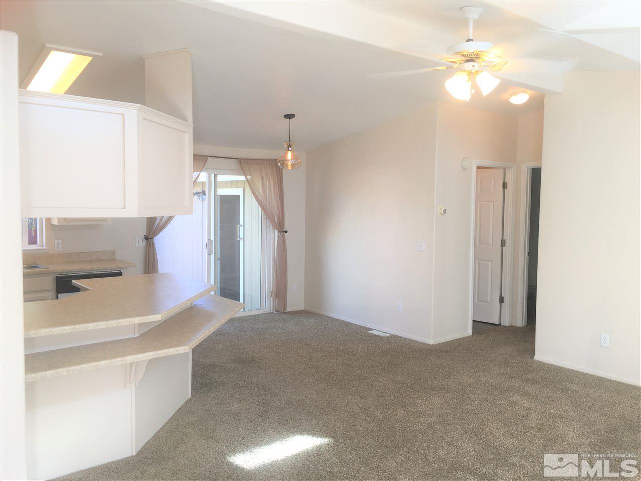 131 Platinum Pointe Way Reno, NV 89506 - Photo 6 of 25 Photo 6