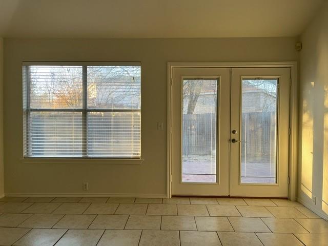 908 Rocking Spur Cove Pflugerville, TX 78660 - Photo 4 of 28 a view of an empty room with window