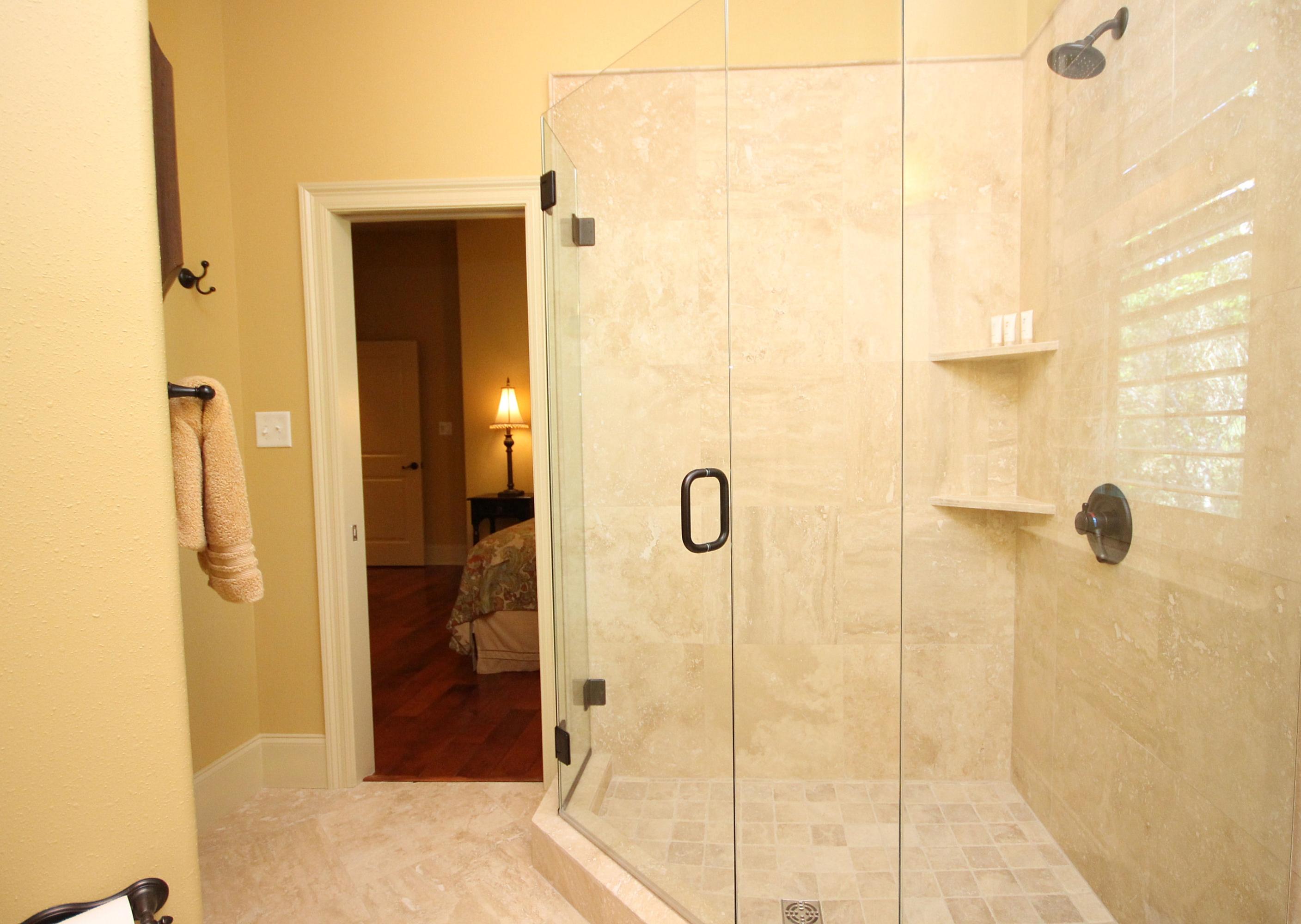 4486 Stonebridge Road Destin, FL 32541 - Photo 30 of 37 1StoneVShower