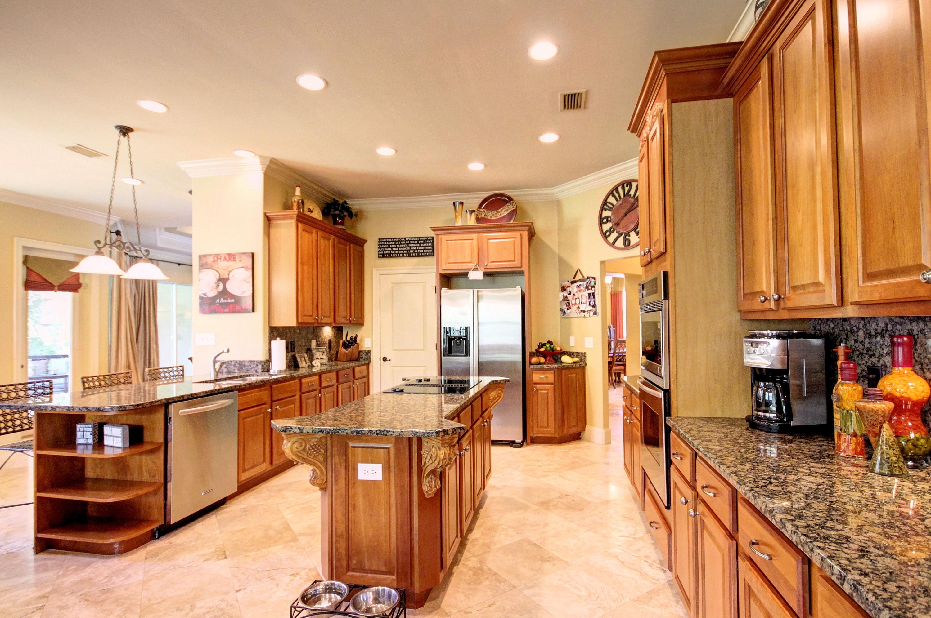 4486 Stonebridge Road Destin, FL 32541 - Photo 10 of 37 1StoneKitchen1