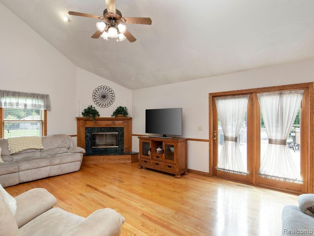 4874 Lange Road Birch Run, MI 48415 - Photo 16 of 40