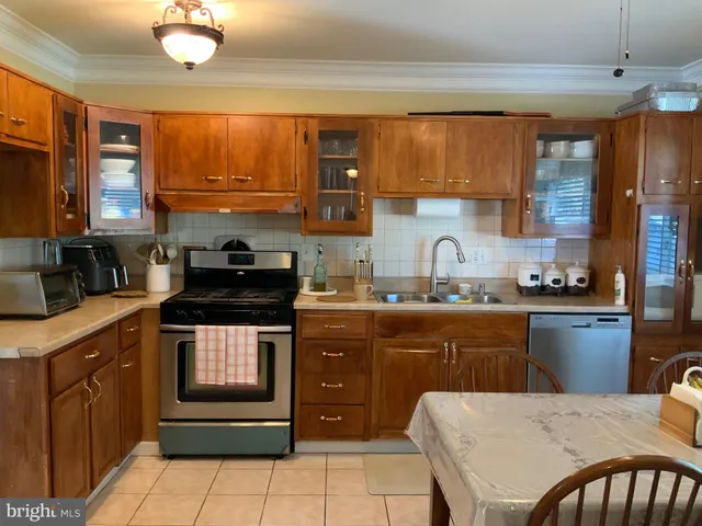 $525,000 | 8505 21st Avenue, Hyattsville, MD 20783