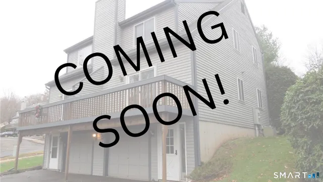 $218,000 | 16 Woodland Ridge, Unit 16, Meriden, CT 06450