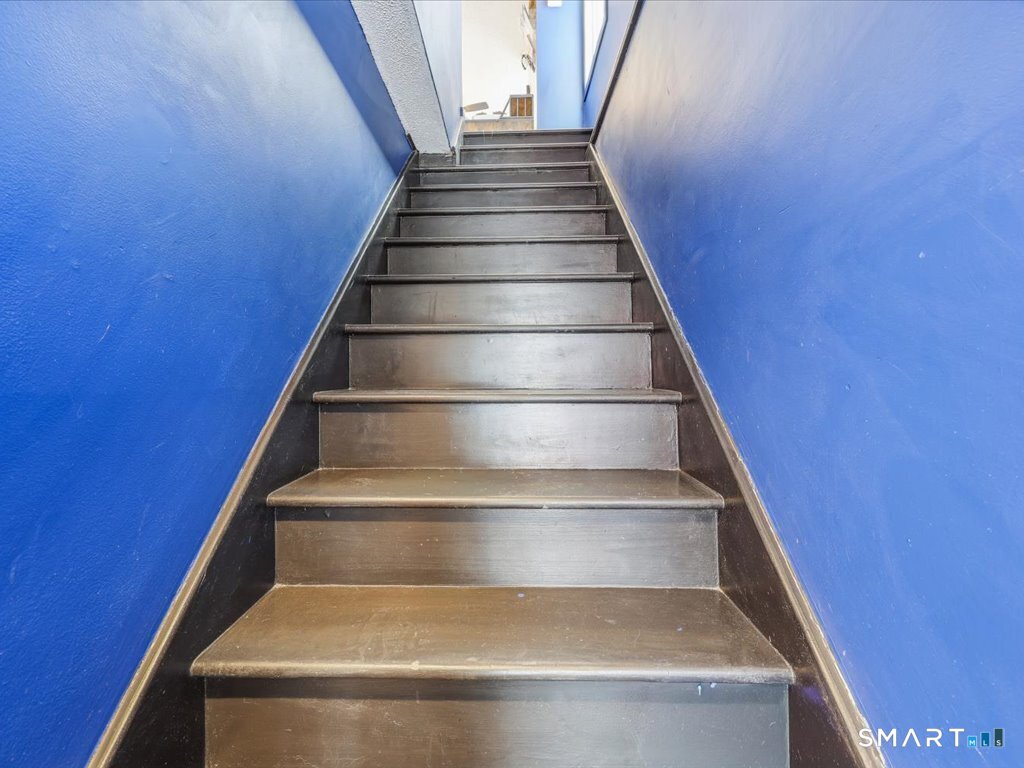 78 Woodland Ridge Meriden, CT 06450 - Photo 2 of 24 a view of entryway