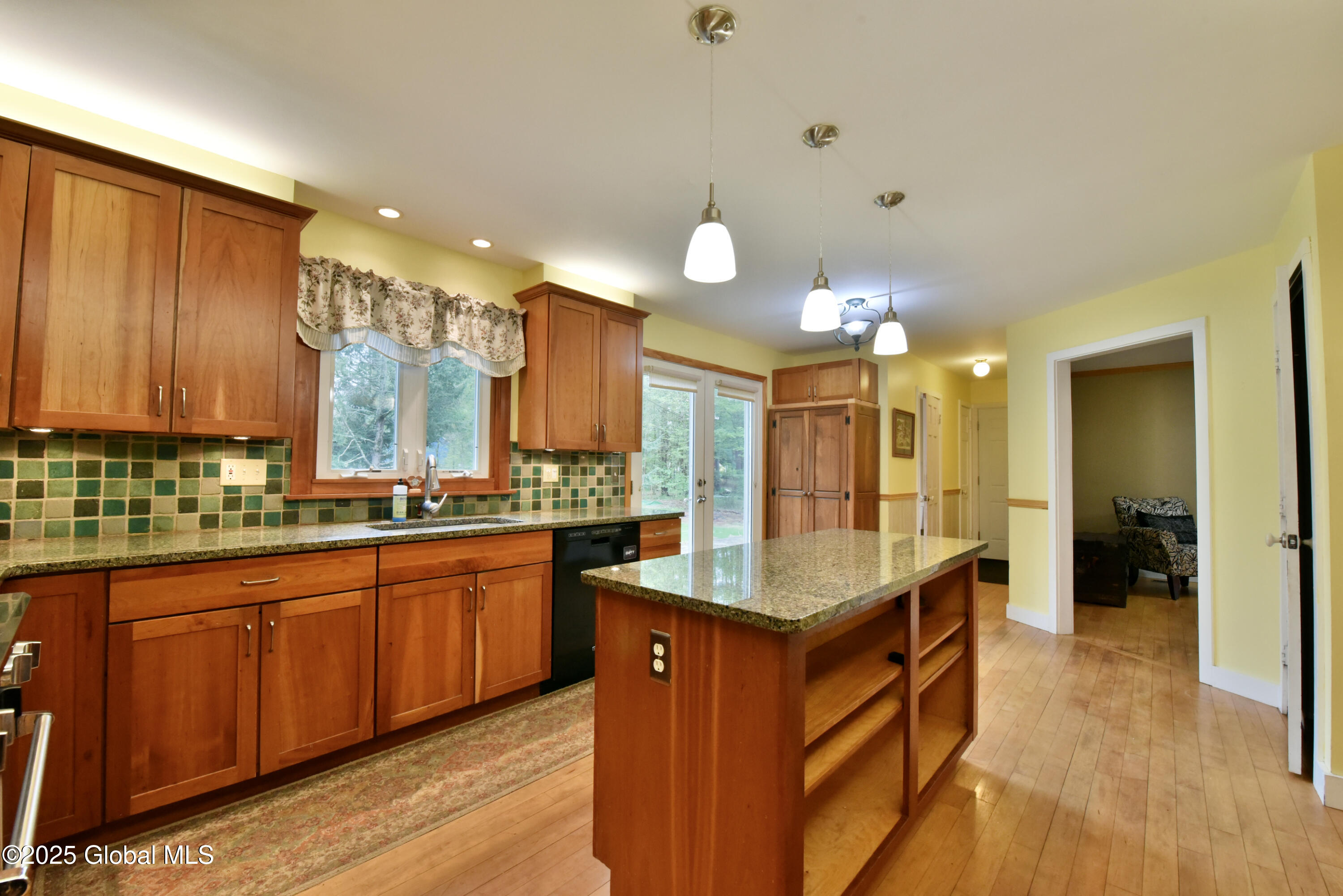 21 Cedarcrest Drive Wilton, NY 12866 - Photo 13 of 44 12