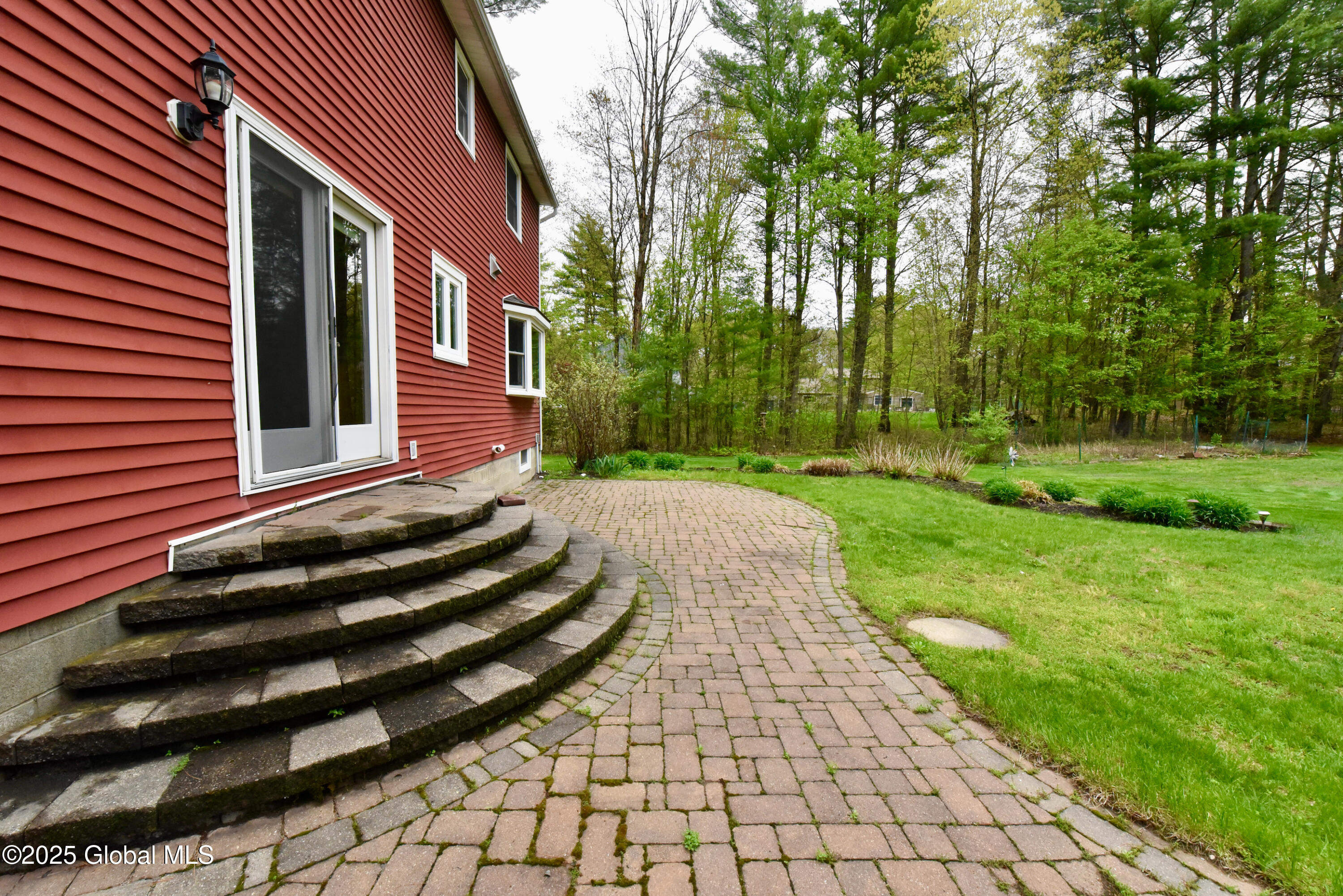 21 Cedarcrest Drive Wilton, NY 12866 - Photo 39 of 44 48