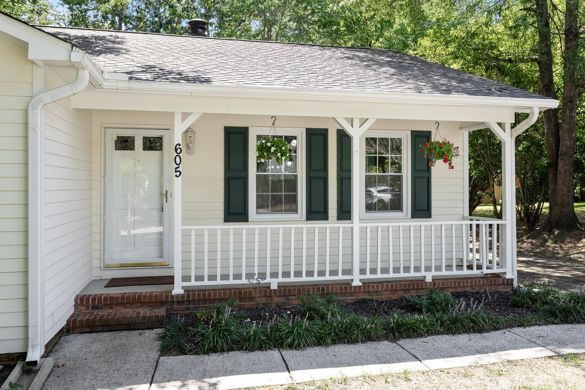 605 Sawmill Road Raleigh, NC 27615 - Photo 2 of 35 Photo 2