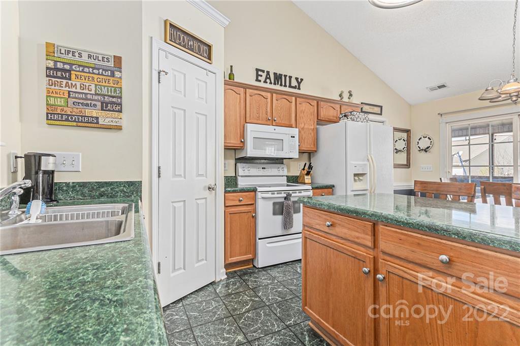 732 Kendall Green Road, Unit 61 Fort Mill, SC 29715 - Photo 8 of 24 Gallery Image 8