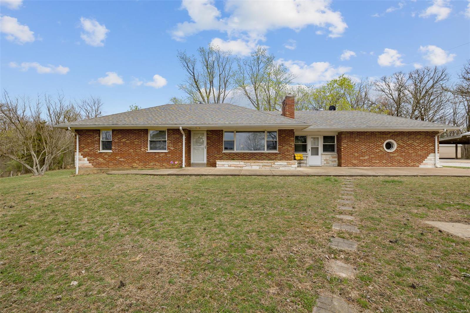 5176 Highway 67 De Soto, MO 63020 - Photo 1 of 54