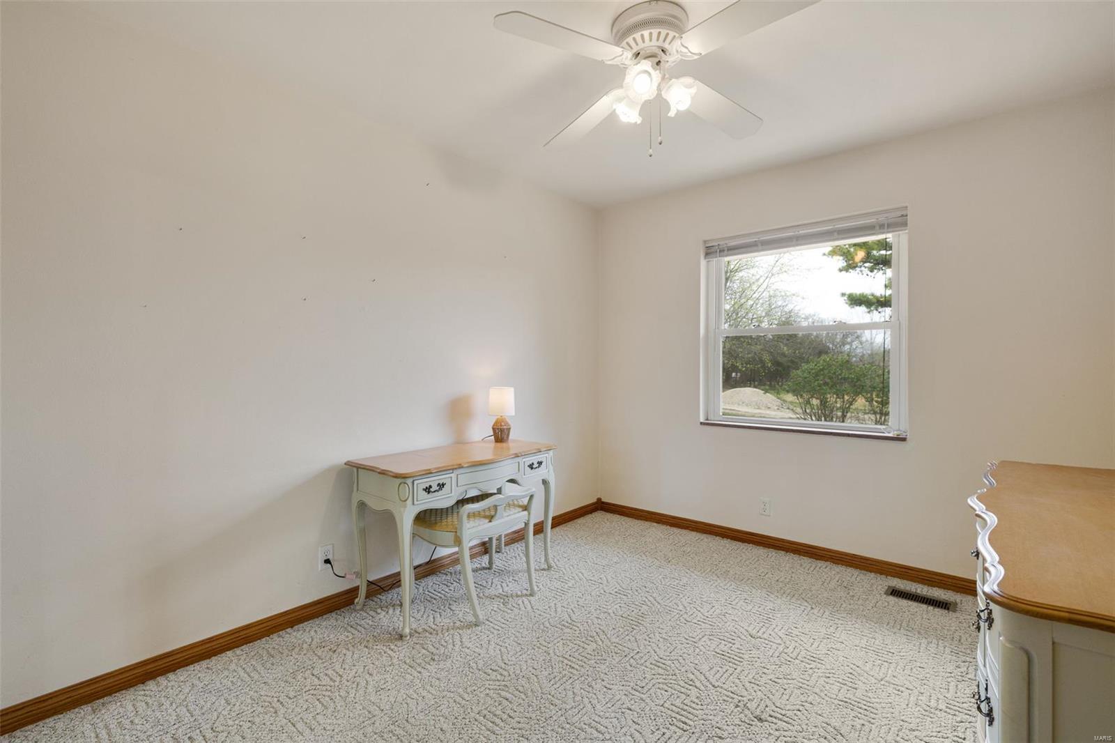 5176 Highway 67 De Soto, MO 63020 - Photo 14 of 54