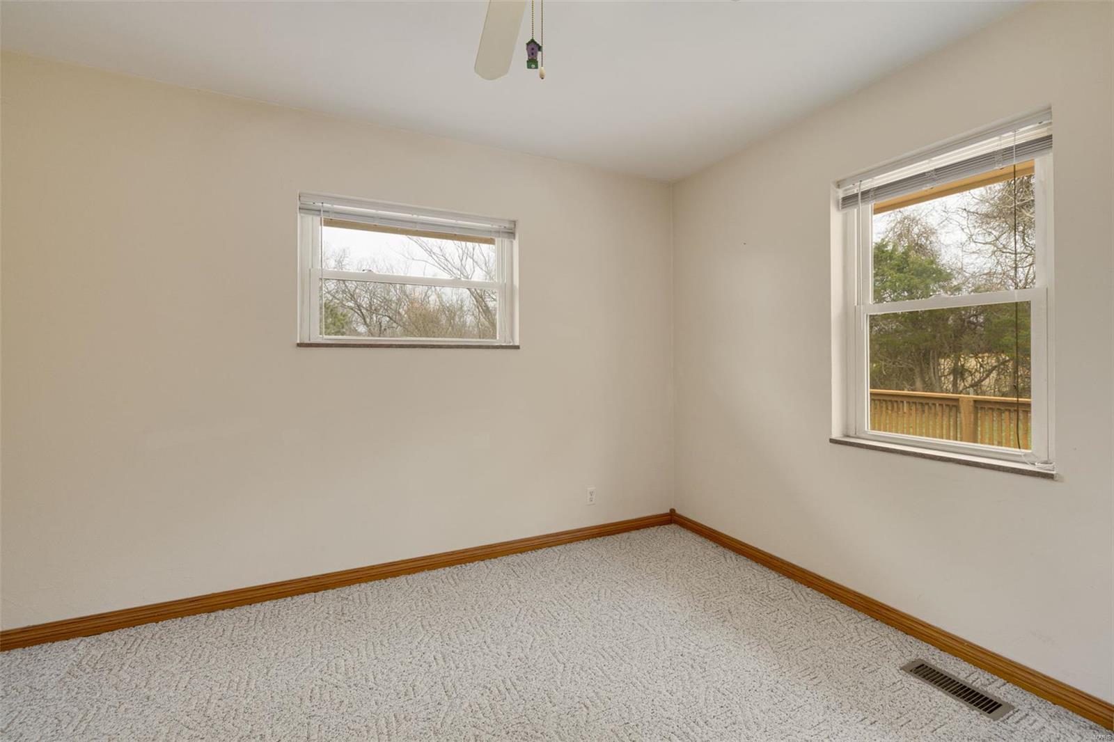 5176 Highway 67 De Soto, MO 63020 - Photo 15 of 54